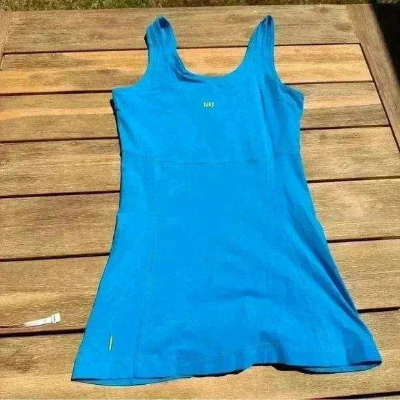 🎆 Lucy workout tank fitted blue size XS wide strap full length fitted yoga gym - Picture 8 of 10